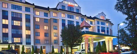 hotels in ronkonkoma ny